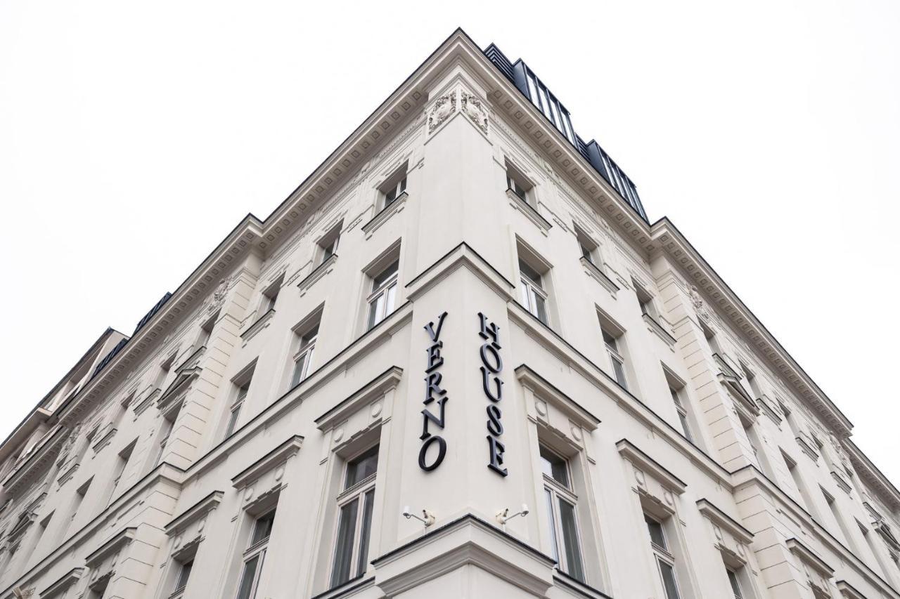 Verno House Budapest, Vignette Collection By Ihg Bagian luar foto The hotel in 2014