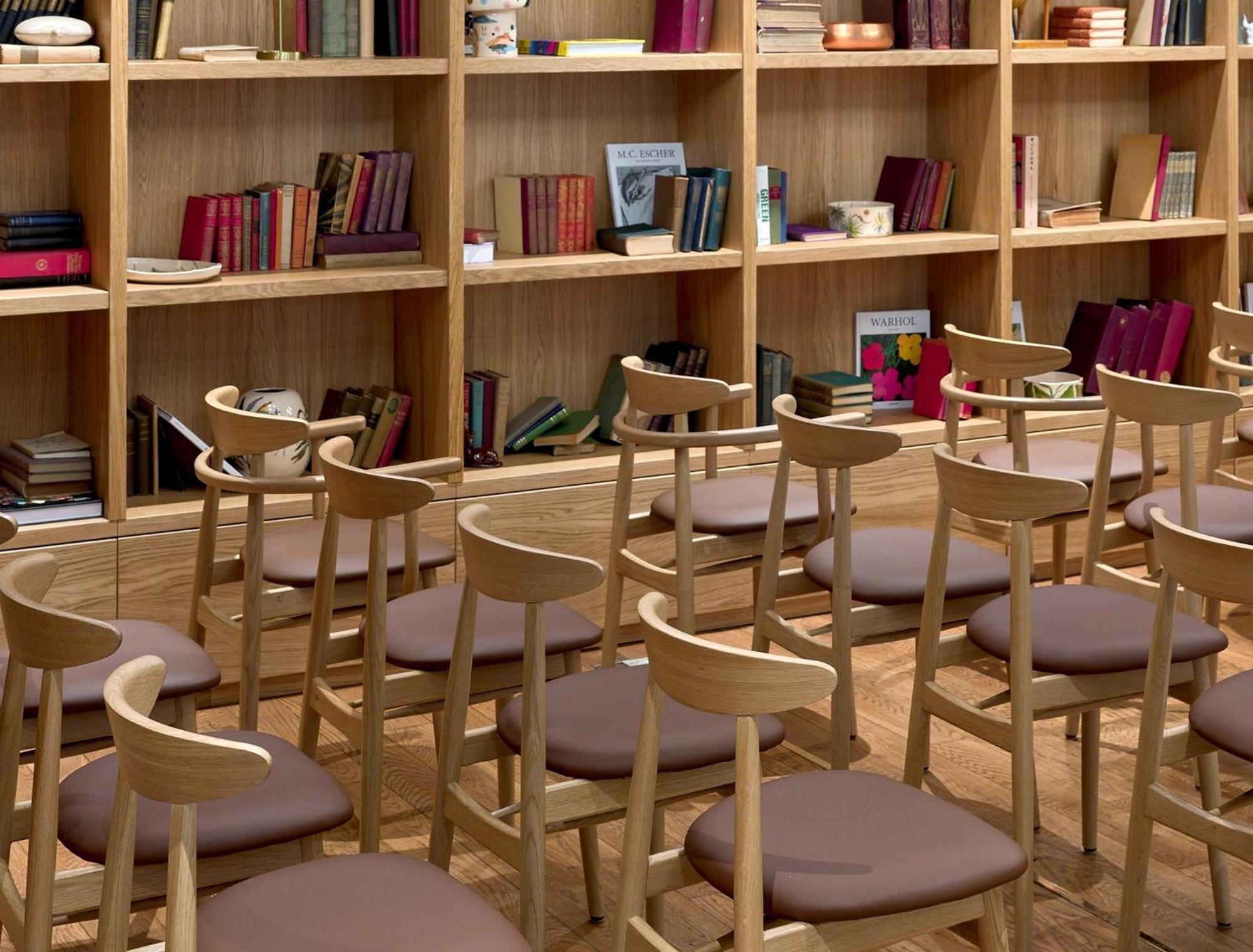 Verno House Budapest, Vignette Collection By Ihg Bagian luar foto The library