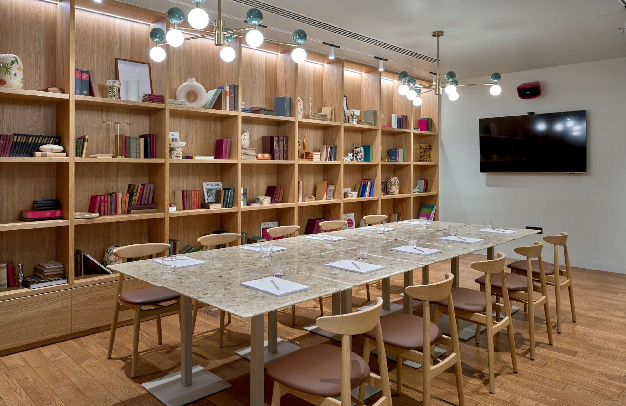 Verno House Budapest, Vignette Collection By Ihg Bagian luar foto Library